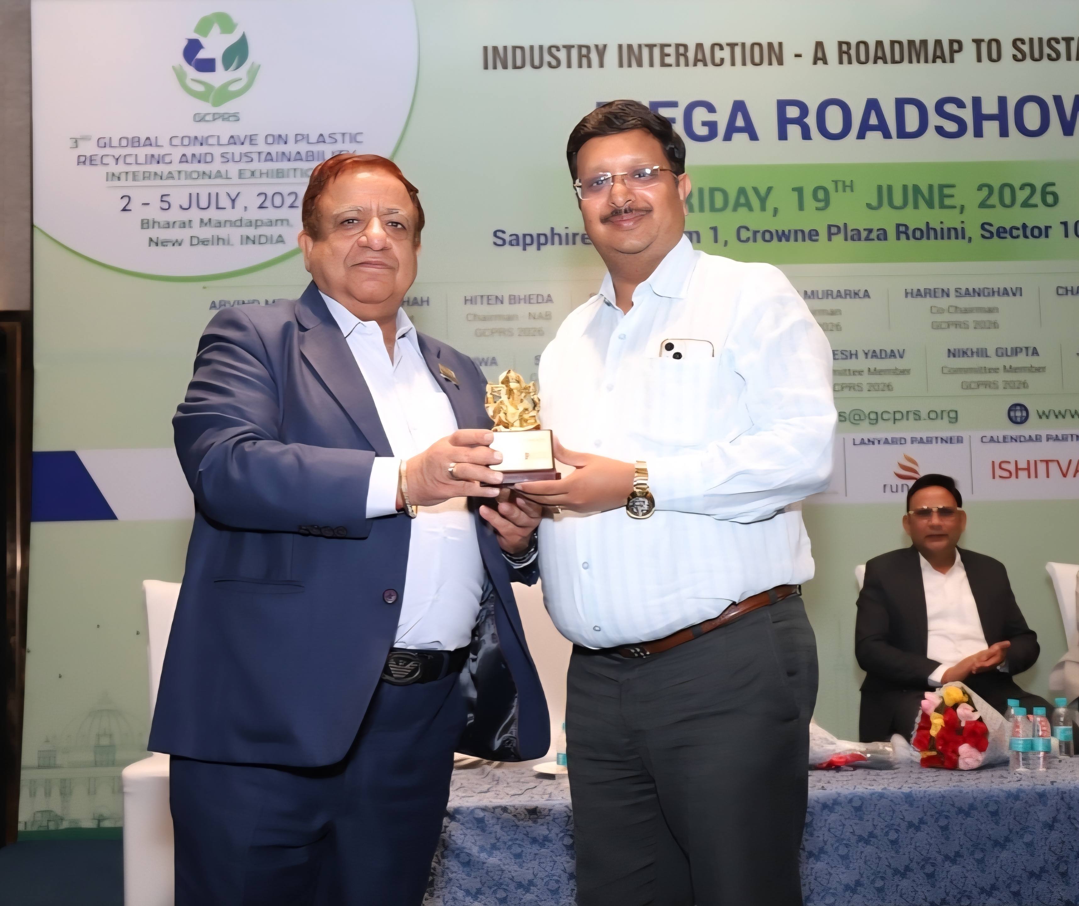 Director receiving award